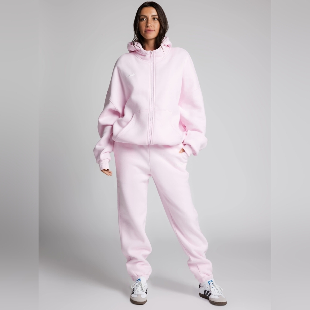 Comfrt NWT Cloud Full Zip Hooded Sweatshirt Powder Pink Women's  Small Oversized - Picture 2 of 16